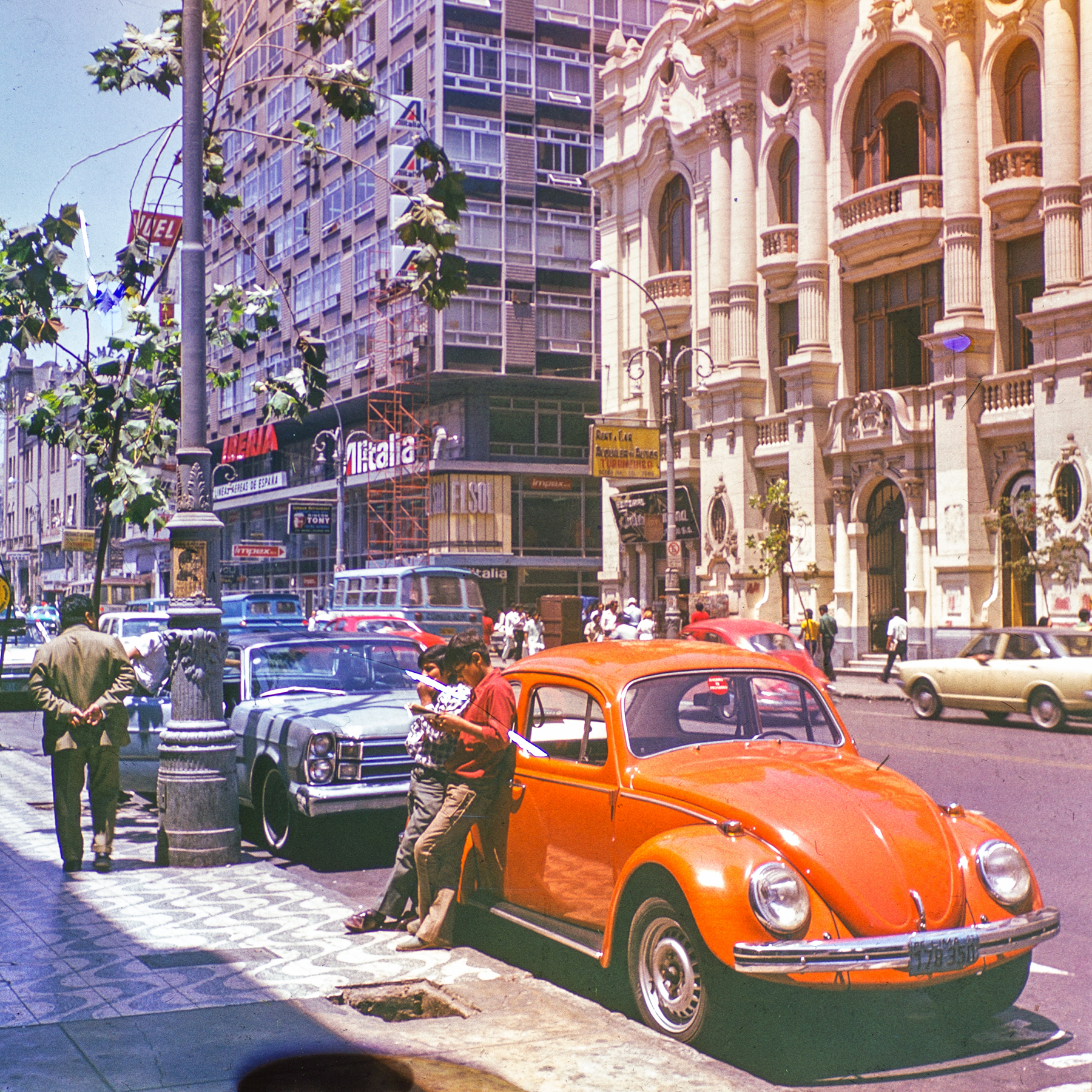 6. Будни в Лиме, Перу.jpg 6. Будни в Лиме, Перу.jpg